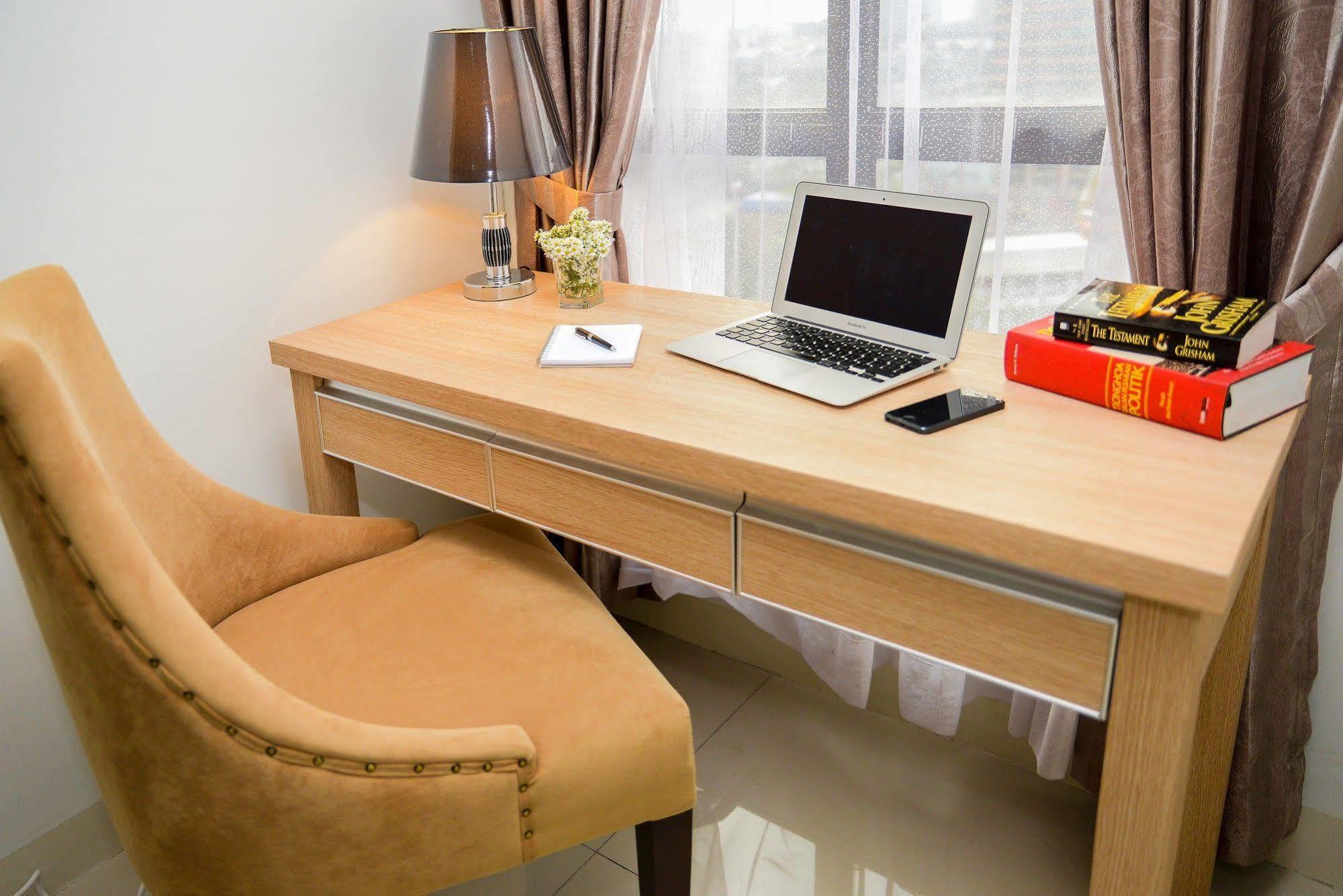 The Cupcake Suites Jakarta Exteriör bild