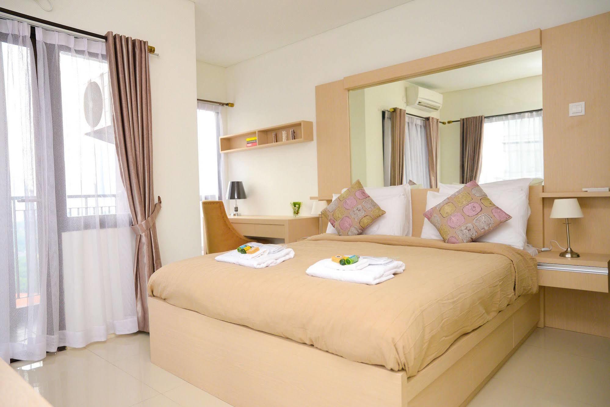The Cupcake Suites Jakarta Exteriör bild